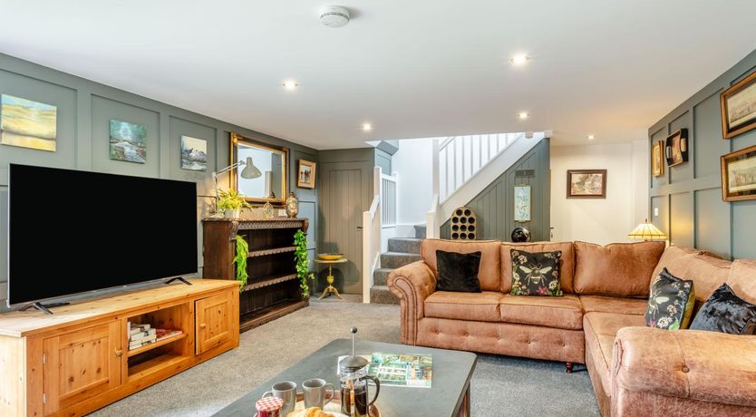 Photo of 6 Bed in Holsworthy