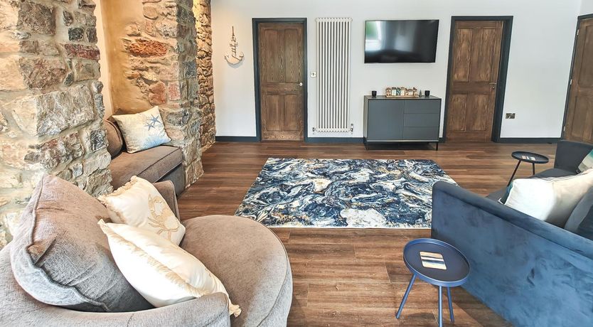 Photo of 2 Bed in Tenby