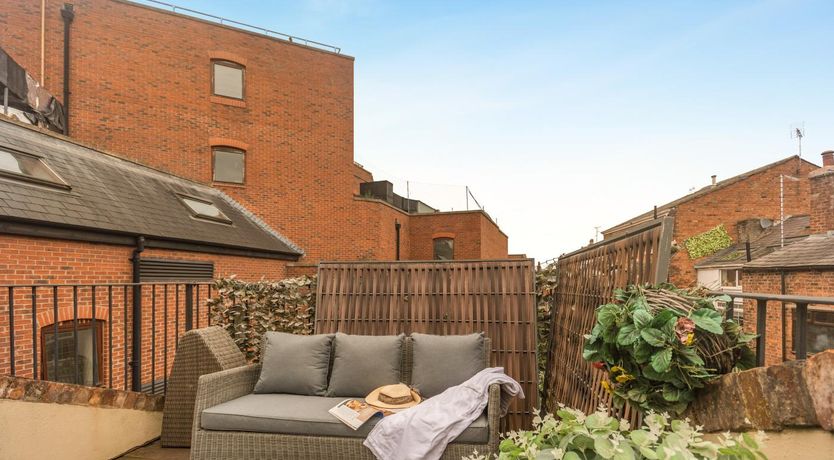Photo of 3 Bed in Chester