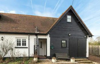 Charming Chilterns Holiday Home