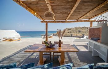 Tranquillity Island Holiday Home