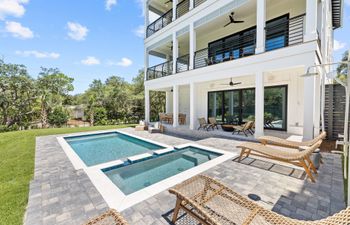 Sunburst Haven Holiday Home
