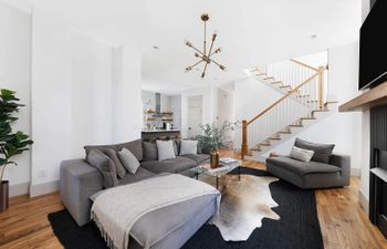 Country Meets City Holiday Home
