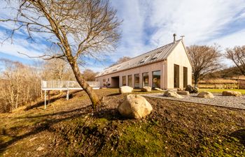 Gentle Granite Highlands Holiday Home