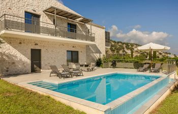 Aegean Arch Holiday Home