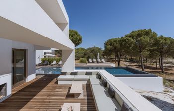 Finesse in the Forest Holiday Home