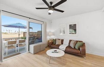Barefoot by the Bay Holiday Home