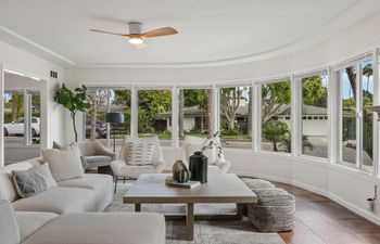 Radiant Coast Holiday Home