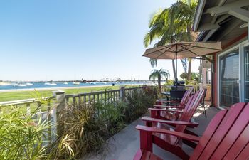 Sea & Beyond Holiday Home