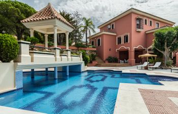 Casa Maria Rosa Holiday Home