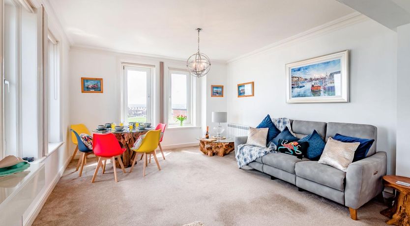 Photo of 3 Bed in Whitby