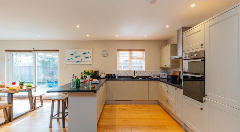 Photo of 3 Bed in Widemouth Bay