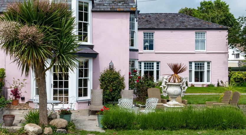 Photo of 6 Bed in Beaumaris