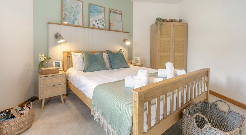 Photo of 3 Bed in Falmouth