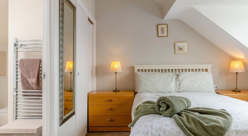 Photo of 2 Bed in Weymouth