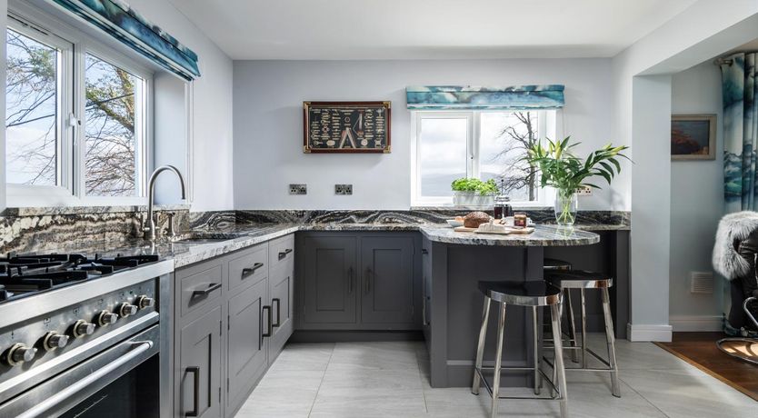 Photo of 5 Bed in Beaumaris