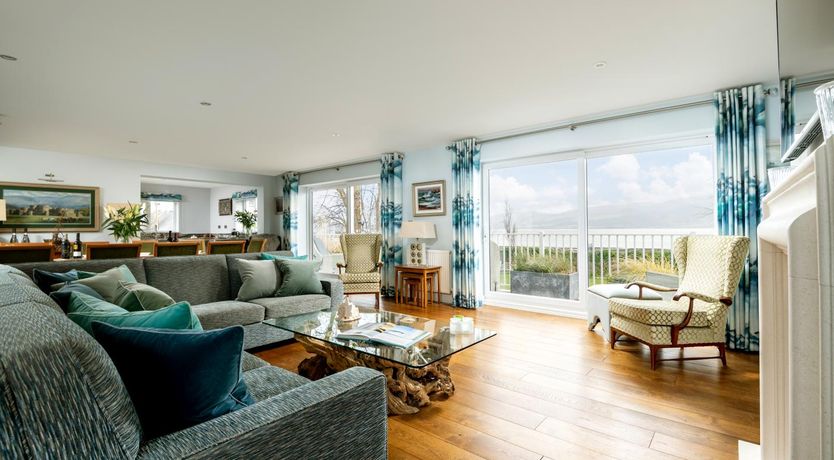 Photo of 5 Bed in Beaumaris