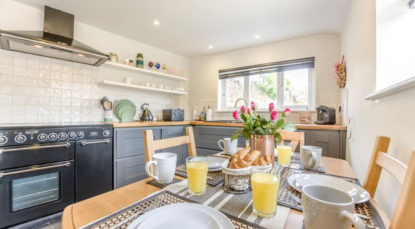 Photo of 2 Bed in Devizes