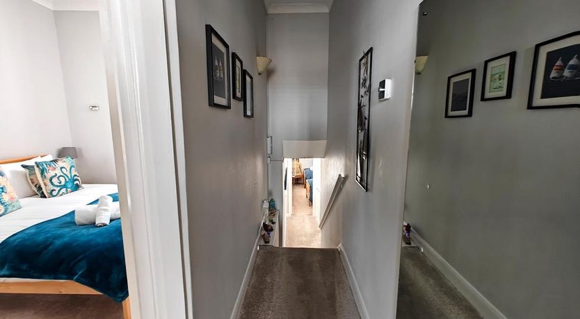 Photo of 2 Bed in Weymouth
