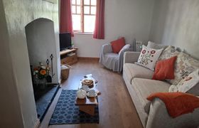 Photo of 2-bed-in-llanfair-caereinion