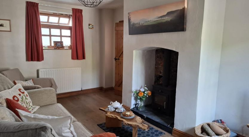 Photo of 2 Bed in Llanfair Caereinion