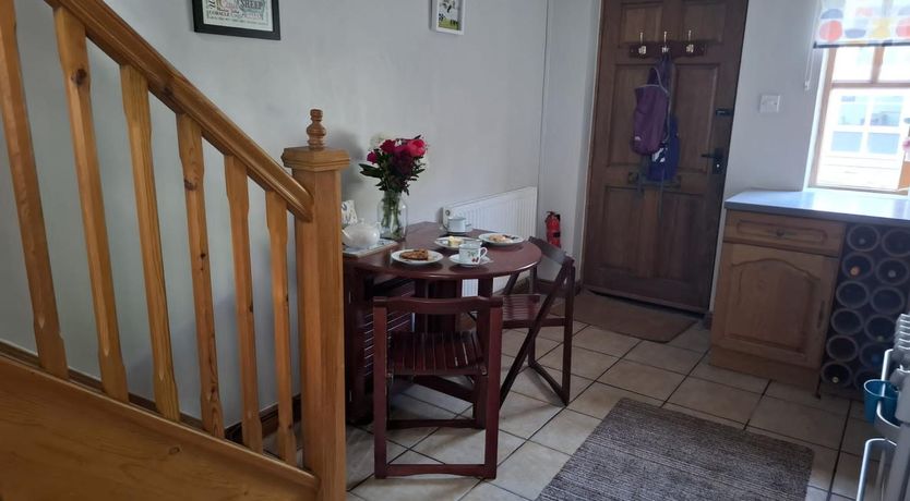 Photo of 2 Bed in Llanfair Caereinion