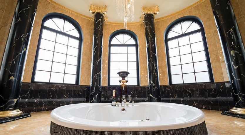 Photo of Take Me To The Palace
