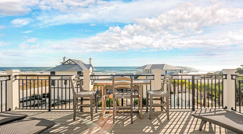 Photo of The Gulf Lookout