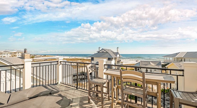 Photo of The Gulf Lookout