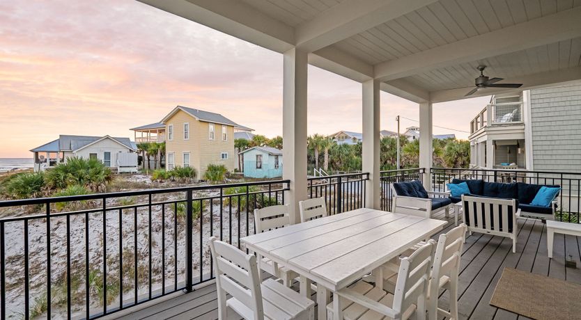 Photo of The Gulf Lookout