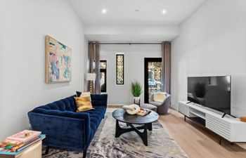 Manhattan Reverie Holiday Home