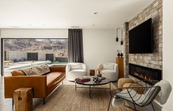 Earth & Fire Holiday Home