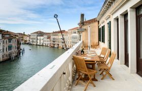 Photo of canal-celestina