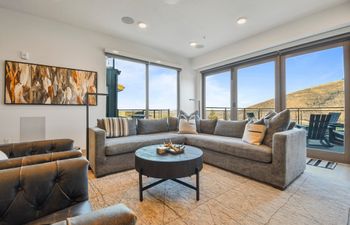 Ridgeline & Ember Holiday Home
