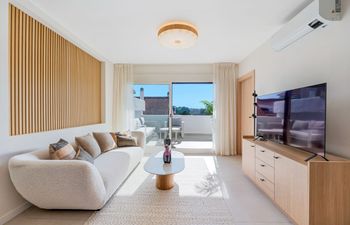 Concha & Coast Holiday Home