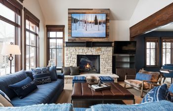 Stone & Silver Holiday Home
