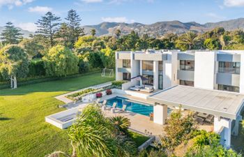 Pacific Pearl Holiday Home