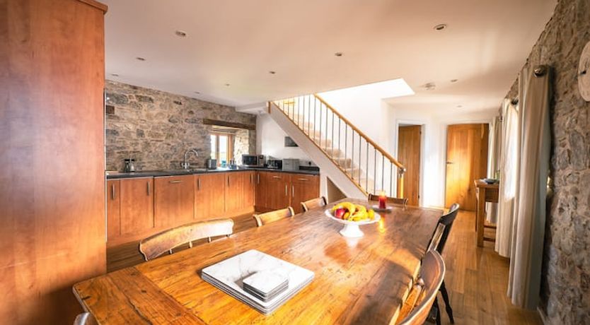 Photo of Settle Down