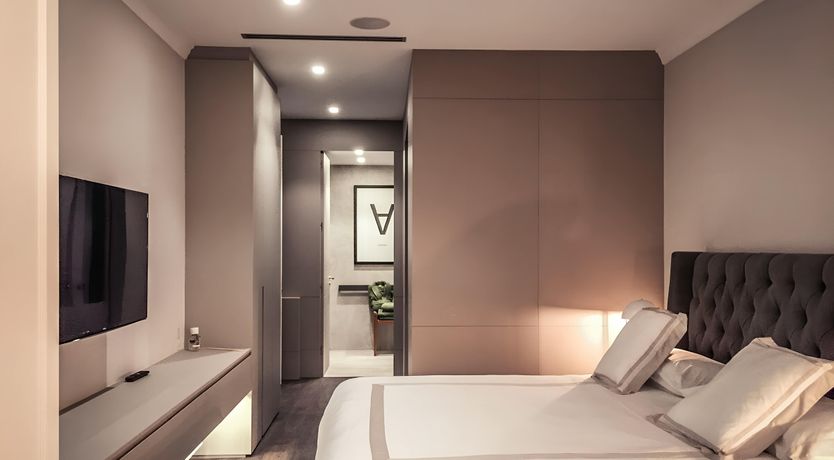 Photo of Cityside Elegance