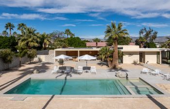 Sunsets over San Jacinto Holiday Home