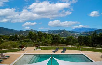 Apennine Zephyr Holiday Home