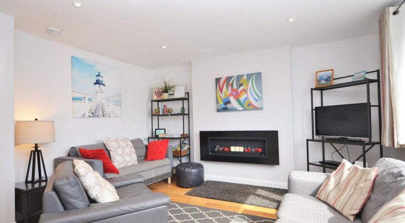 Photo of 3 Bed in Plymouth