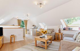 Photo of 1-bed-in-gloucester