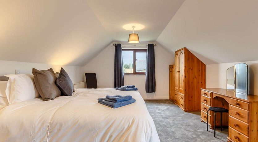 Photo of 4 Bed in Bodmin