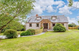Photo of 4-bed-in-bodmin