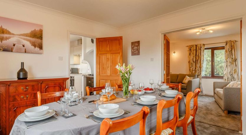 Photo of 4 Bed in Bodmin
