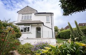 Photo of 3-bed-in-mousehole-6
