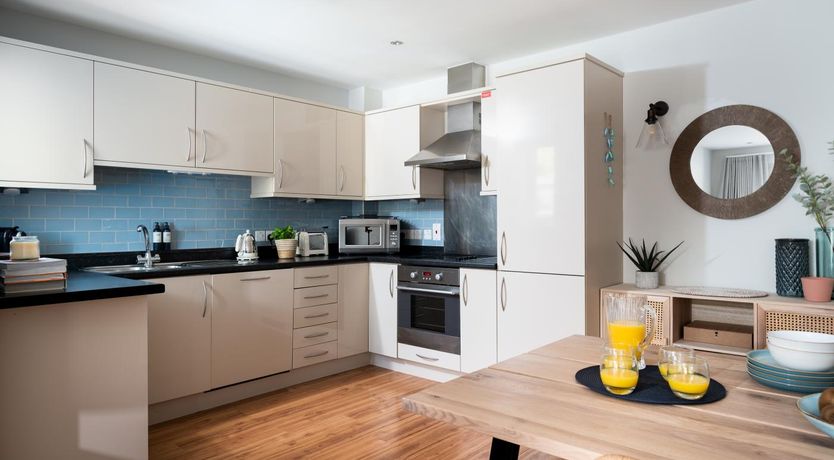 Photo of 2 Bed in Porth
