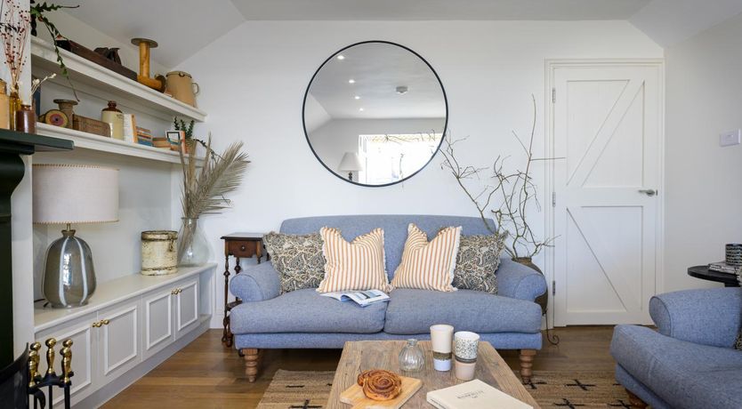 Photo of 5 Bed in Porth