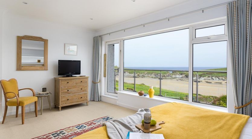 Photo of 6 Bed in Porth